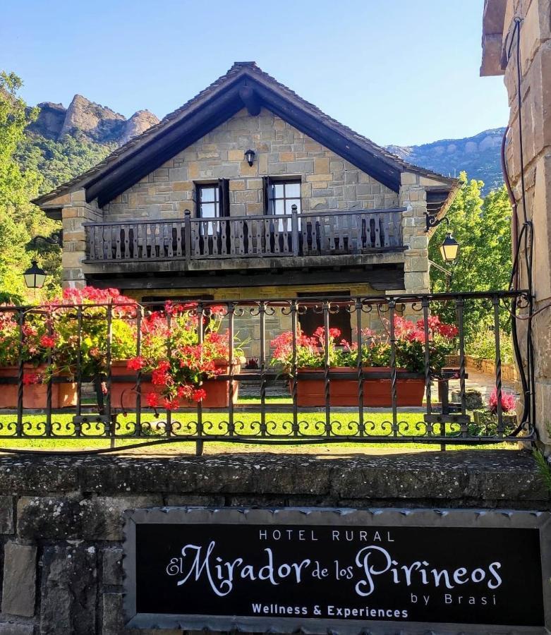 Hotel Rural El Mirador De Los Pirineos Santa Cruz De La Seros Bagian luar foto